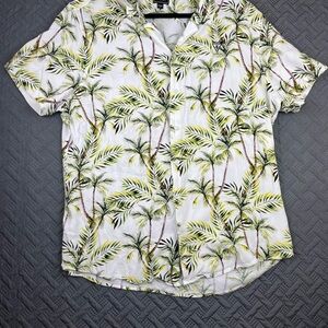 Guess White and Green Palm Tree Casual Button Down Shirt